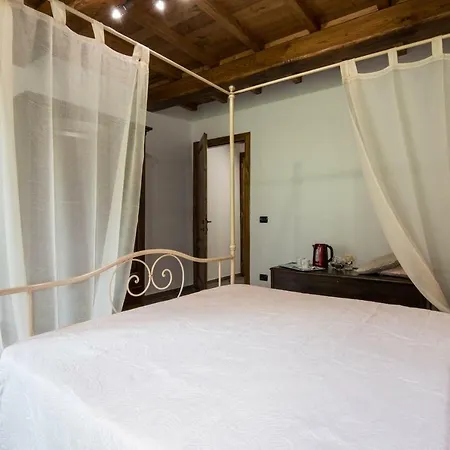 Le Casine Del Borgo Nocleg ze śniadaniem