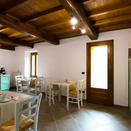 Nocleg ze śniadaniem Le Casine Del Borgo Borgo a Mozzano